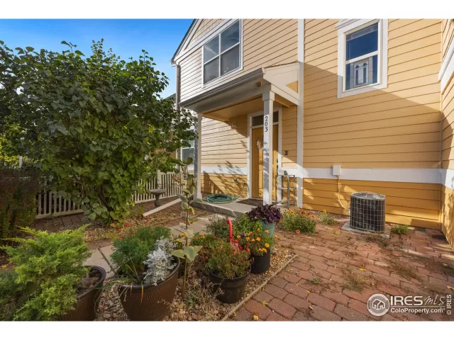 MLS: 976708 Condo For Sale