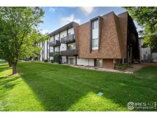 Photo #6: 976725 Listing