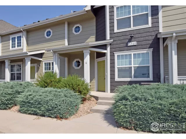 MLS: 976802 Condo For Sale