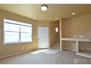 Photo #5: 976802 Listing