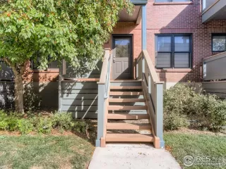 Photo #2: 976831 Listing