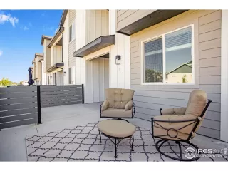 Photo #6: 976872 Listing