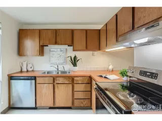 Photo #6: 976911 Listing 