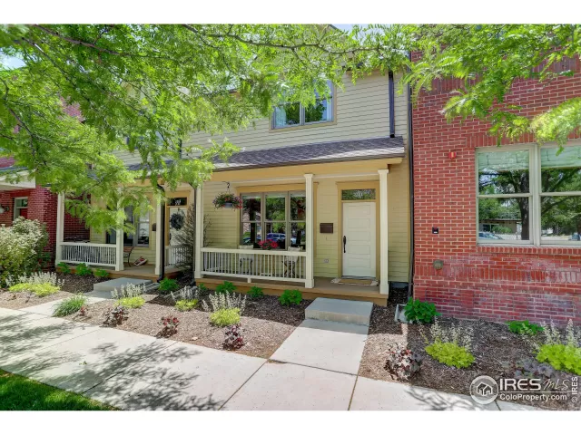 MLS: 976926 Condo For Sale