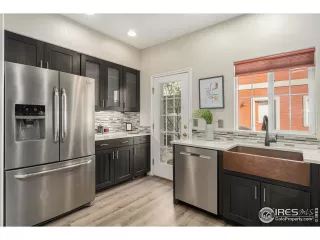 Photo #3: 976951 Listing