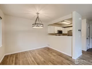 Photo #4: 976968 Listing 