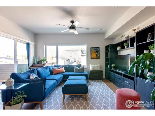 MLS: 976974 Condo For Sale