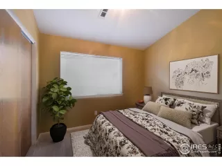 Photo #4: 976985 Listing