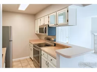 Photo #2: 977003 Listing