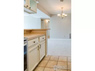 Photo #3: 977003 Listing