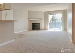 Photo #5: 977003 Listing