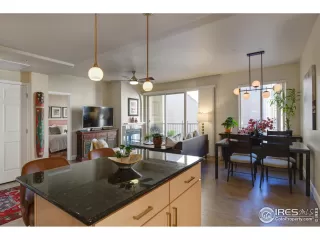 Photo #3: 977095 Listing