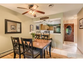 Photo #5: 977132 Listing