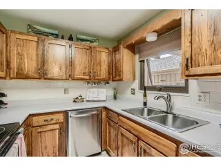 Photo #6: 977132 Listing