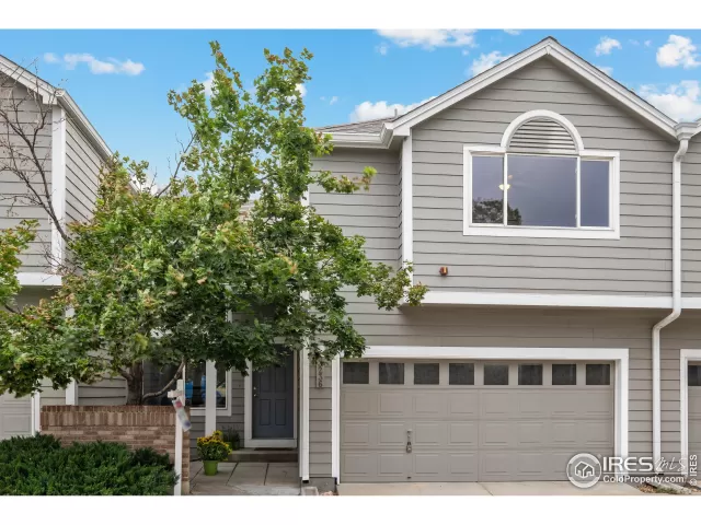 MLS: 977193 Condo For Sale