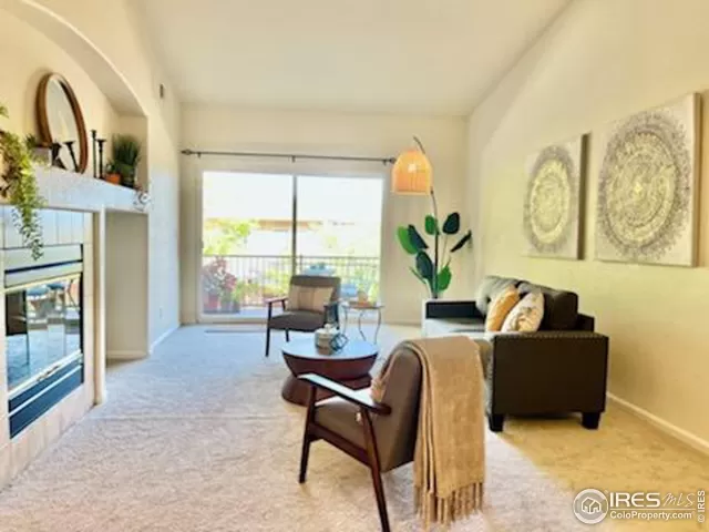 MLS: 977202 Condo For Sale