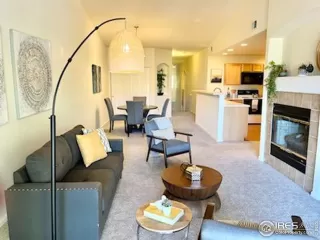 Photo #2: 977202 Listing