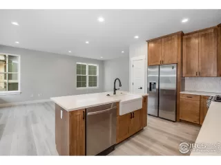 Photo #2: 977273 Listing