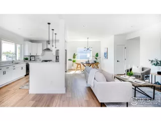 Photo #2: 977282 Listing