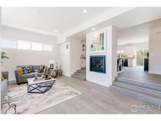 Photo #2: 977283 Listing 