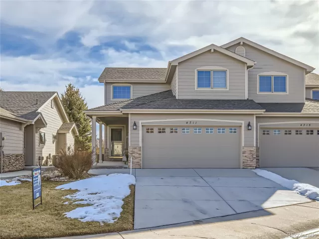 MLS: 9772965 Condo For Sale