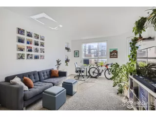 Photo #2: 977318 Listing 