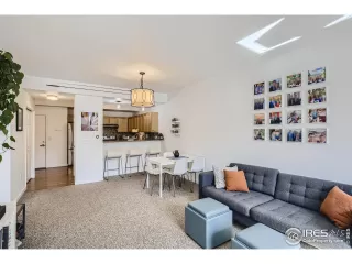 Photo #5: 977318 Listing 