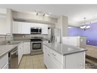 Photo #2: 977361 Listing