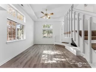 Photo #6: 977383 Listing 