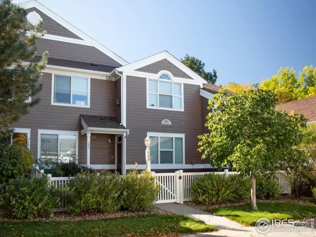 MLS: 977399 Condo For Sale