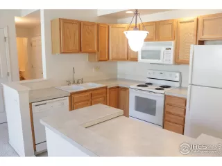 Photo #3: 977399 Listing