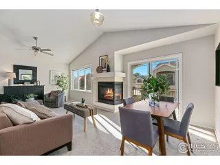 Photo #5: 977402 Listing