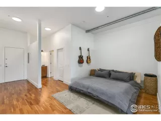 Photo #6: 977484 Listing