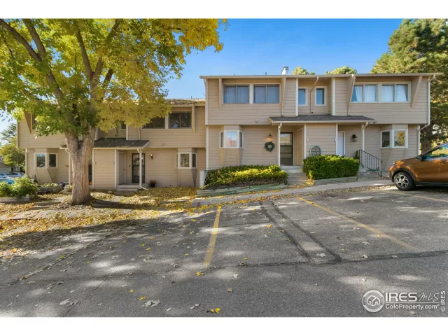 MLS: 977519 Condo For Sale