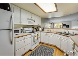 Photo #6: 977524 Listing