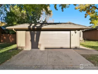 Photo #1: 977595 Listing