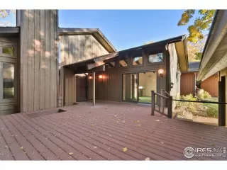 Photo #2: 977595 Listing