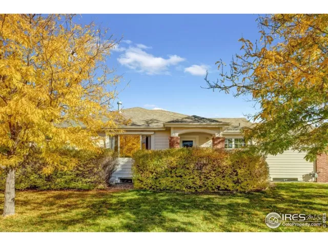 MLS: 977608 Condo For Sale