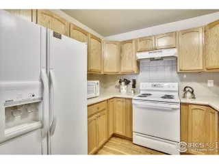 Photo #6: 977637 Listing 