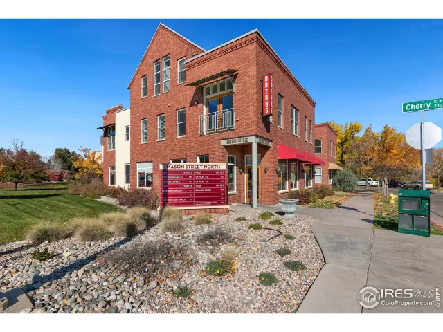 MLS: 977826 Condo For Sale