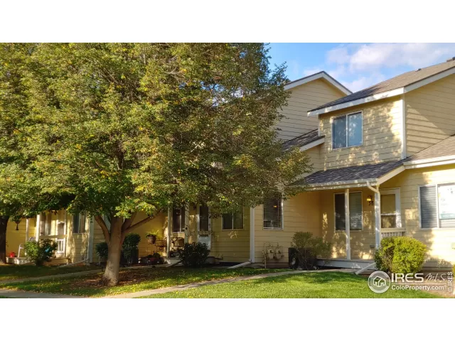 MLS: 977833 Condo For Sale