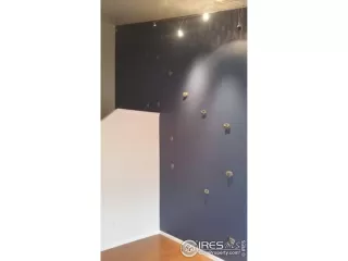 Photo #5: 977833 Listing