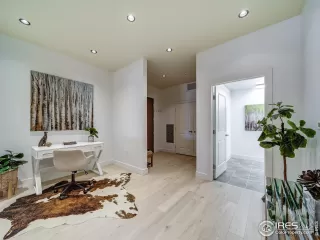 Photo #2: 977834 Listing