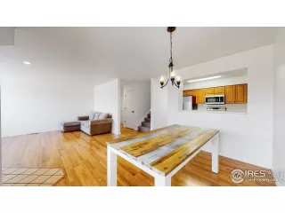 Photo #3: 977839 Listing