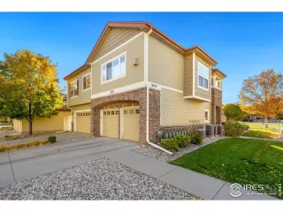 Photo #6: 977880 Listing