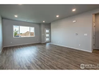 Photo #2: 977883 Listing