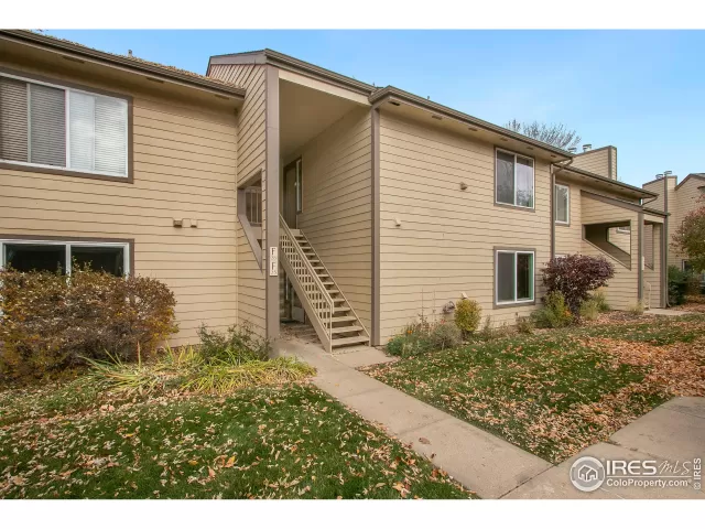 MLS: 977912 Condo For Sale