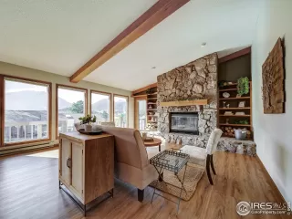 Photo #4: 978032 Listing 