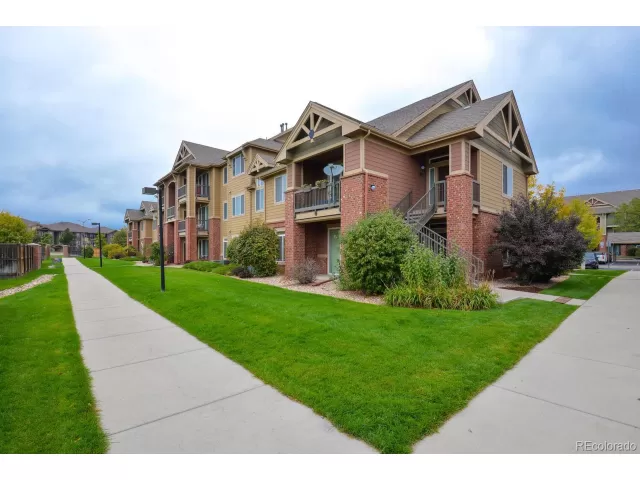 MLS: 9782543 Condo For Sale