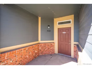 Photo #2: 9782543 Listing